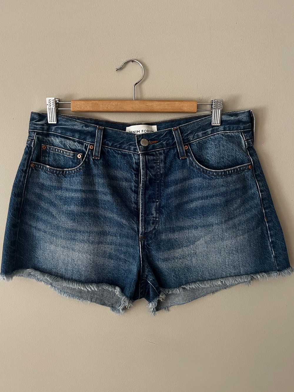 Denim Forum Mid Wash High-Rise Frayed Hem Jean Shorts - Blue